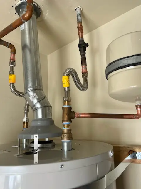 Water heater installation and plumbing repair in Colonial Acres